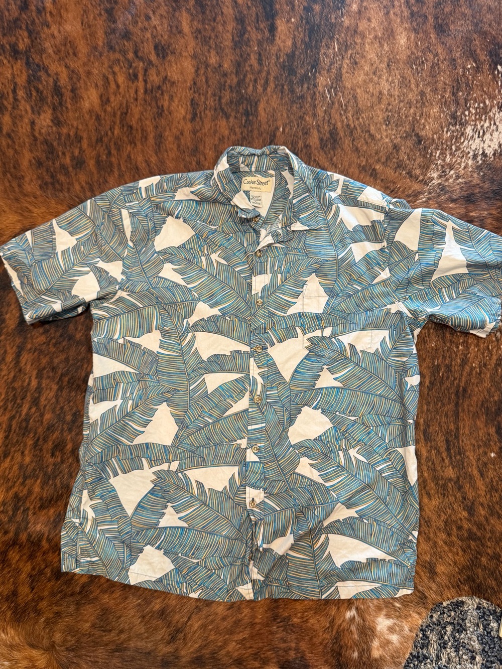 Mens Hawaiian Short Sleeve Button Down Shirt Size large-Cooke Street Honolulu